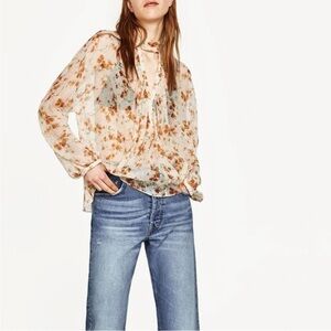 Zara Stylish Cream orange floral print open v-neck crepe flowy baby doll blouse